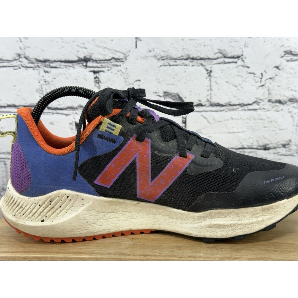 New Balance DynaSoft Nitrel‎ V4 Trail Running Shoe Black/Orange Women's Size 9.5 - Picture 6 of 15